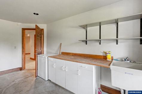 1680 Snowbird Court NW Salem OR 97304