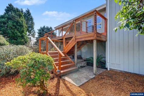 1680 Snowbird Court NW Salem OR 97304