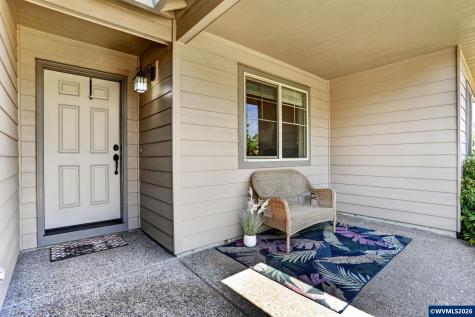 511 Paradise Street Woodburn OR 97071