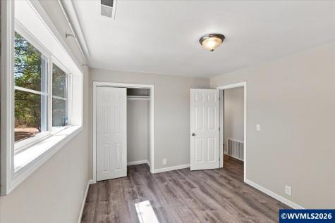 486 Oregon Street Lebanon OR 97355