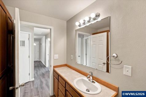 486 Oregon Street Lebanon OR 97355