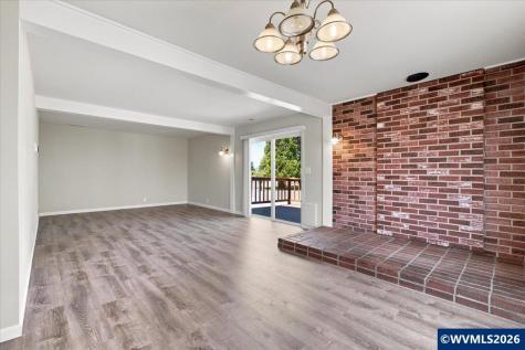 486 Oregon Street Lebanon OR 97355