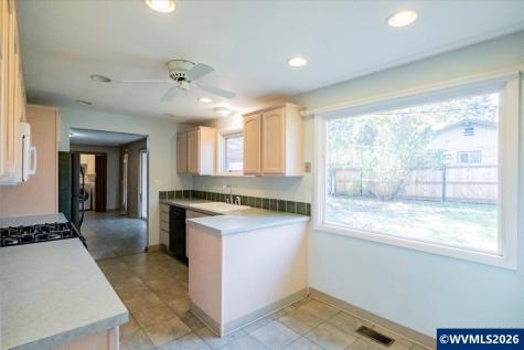 3603 Pioneer Drive SE Salem OR 97302
