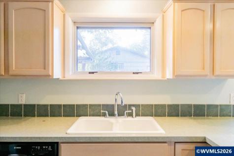 3603 Pioneer Drive SE Salem OR 97302