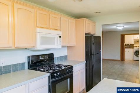 3603 Pioneer Drive SE Salem OR 97302