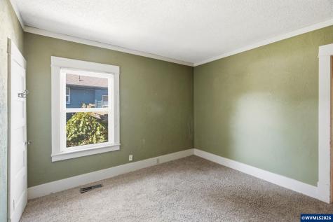 631 Breys Avenue NE Salem OR 97301