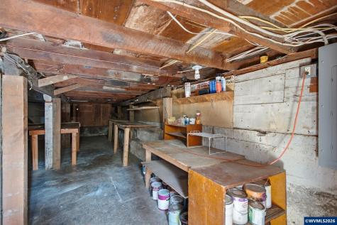 631 Breys Avenue NE Salem OR 97301