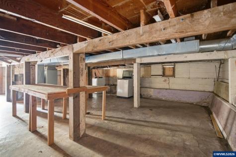 631 Breys Avenue NE Salem OR 97301