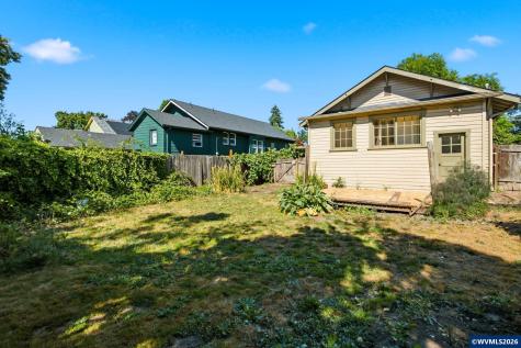 631 Breys Avenue NE Salem OR 97301