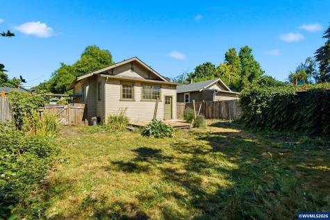 631 Breys Avenue NE Salem OR 97301