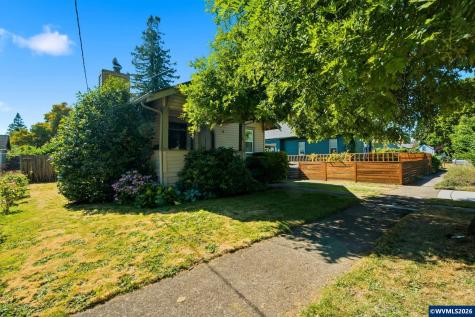 631 Breys Avenue NE Salem OR 97301