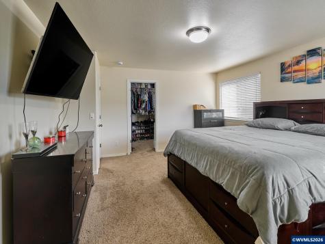 3138 Reed Avenue Woodburn OR 97071