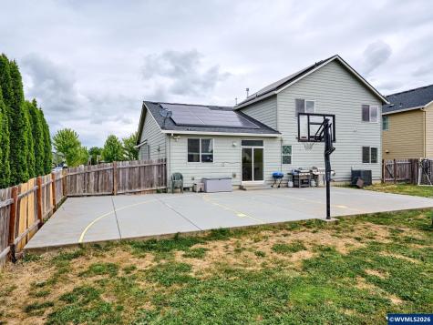 3138 Reed Avenue Woodburn OR 97071