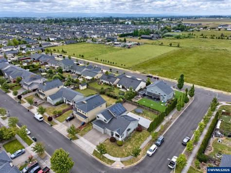 3138 Reed Avenue Woodburn OR 97071
