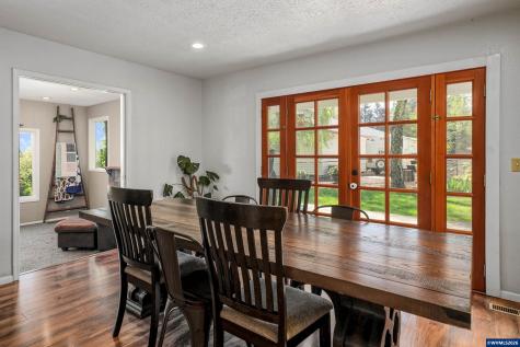 390 Kevin Court S Salem OR 97306