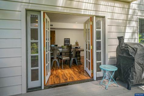 390 Kevin Court S Salem OR 97306