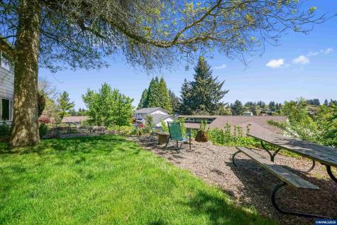 390 Kevin Court S Salem OR 97306