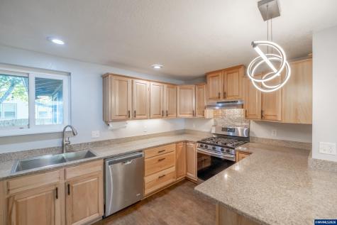 317 Vincent Street Philomath OR 97370