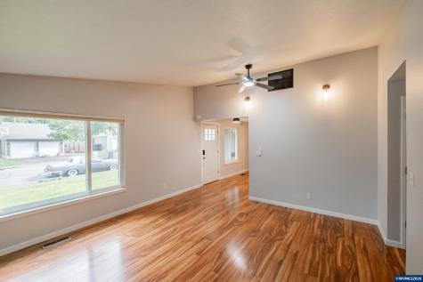 317 Vincent Street Philomath OR 97370