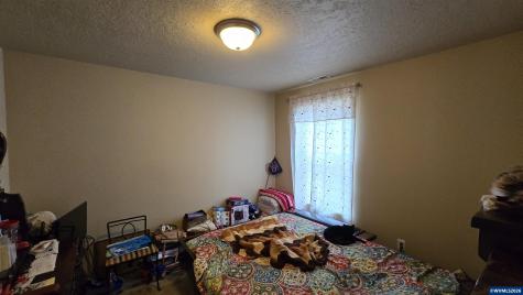 345 Clover Ridge Road NE Albany OR 97322