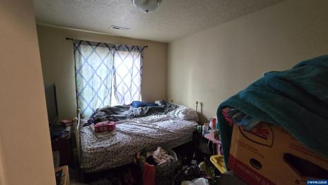 345 Clover Ridge Road NE Albany OR 97322