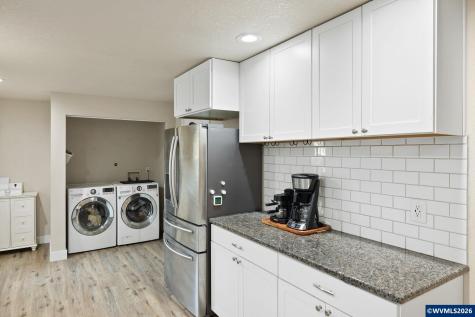 4314 Munkers Street SE Salem OR 97317