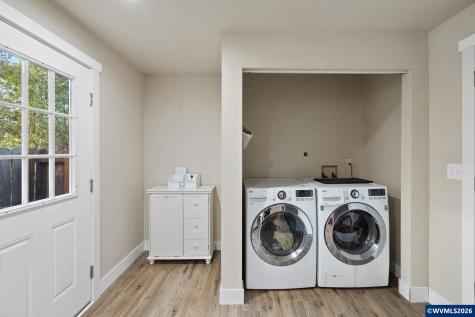 4314 Munkers Street SE Salem OR 97317