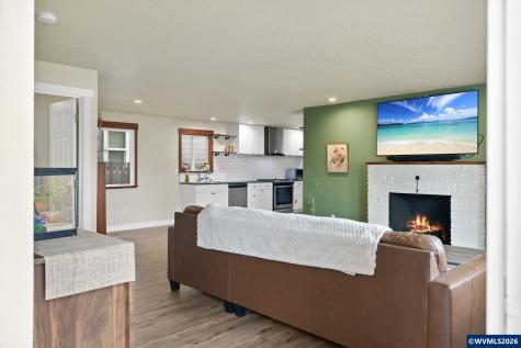 4314 Munkers Street SE Salem OR 97317