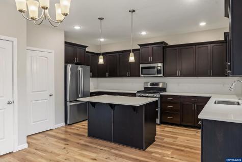 7177 SE Sarah Drive Corvallis OR 97330