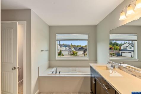 7177 SE Sarah Drive Corvallis OR 97330