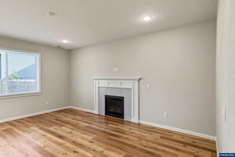 7177 SE Sarah Drive Corvallis OR 97330