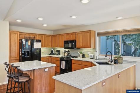 1220 Tamara Avenue S Salem OR 97306