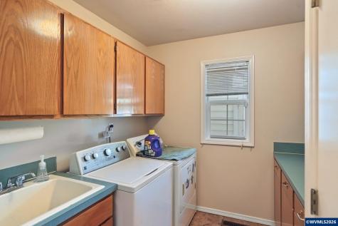 1220 Tamara Avenue S Salem OR 97306
