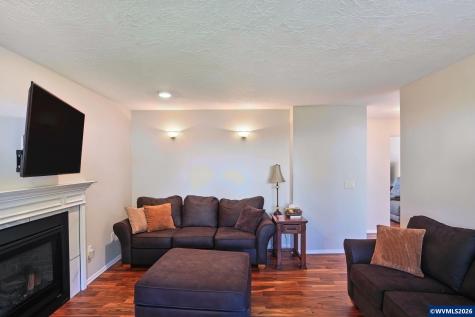 1220 Tamara Avenue S Salem OR 97306