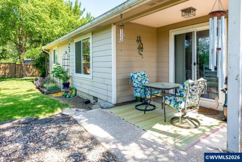 792 Trinity Street Albany OR 97322