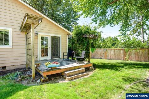 792 Trinity Street Albany OR 97322