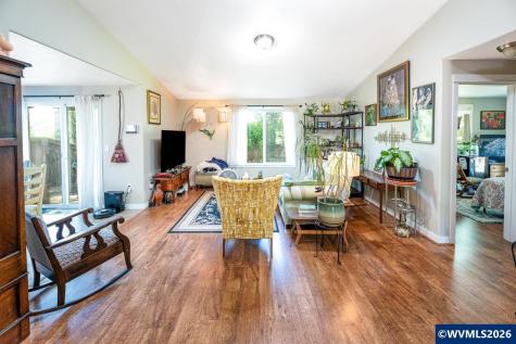 792 Trinity Street Albany OR 97322