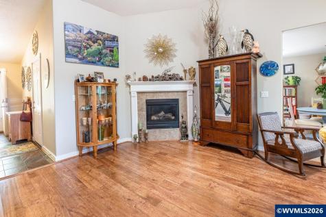 792 Trinity Street Albany OR 97322