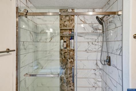 4171 Delightful Lane NE Silverton OR 97381