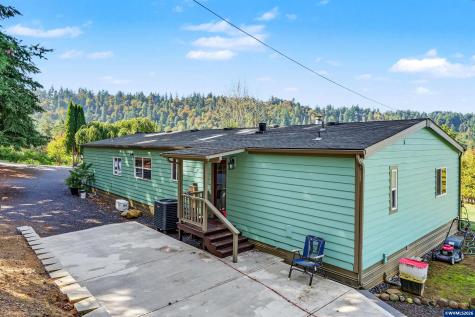 4171 Delightful Lane NE Silverton OR 97381