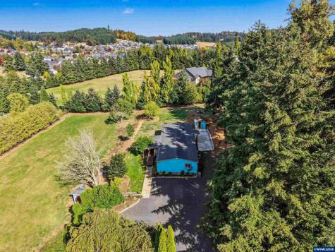 4171 Delightful Lane NE Silverton OR 97381