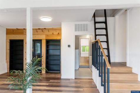 122 NE Crane Lane Corvallis OR 97330