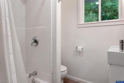122 NE Crane Lane Corvallis OR 97330