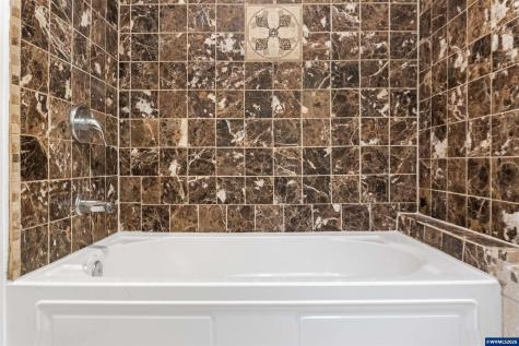 122 NE Crane Lane Corvallis OR 97330