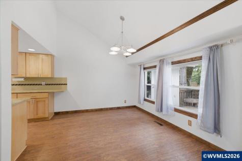 675 Valleywood Drive SE Salem OR 97306