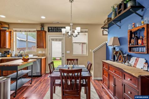 315 Flame Tree Lane NW Albany OR 97321
