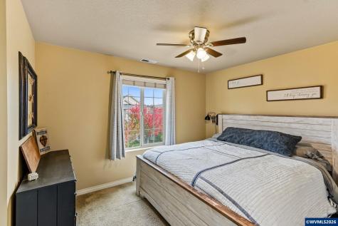 315 Flame Tree Lane NW Albany OR 97321