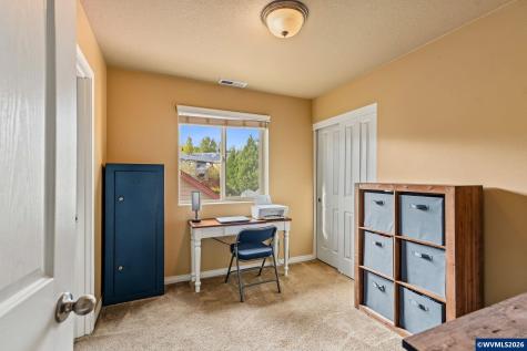 315 Flame Tree Lane NW Albany OR 97321