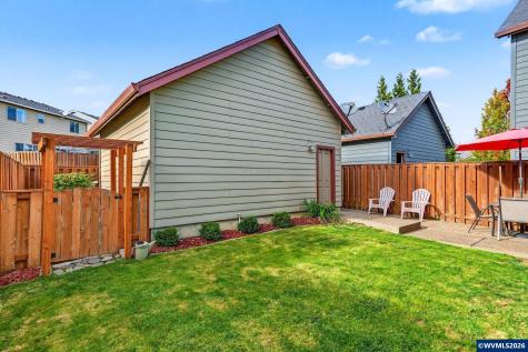 315 Flame Tree Lane NW Albany OR 97321