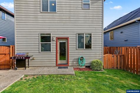 315 Flame Tree Lane NW Albany OR 97321